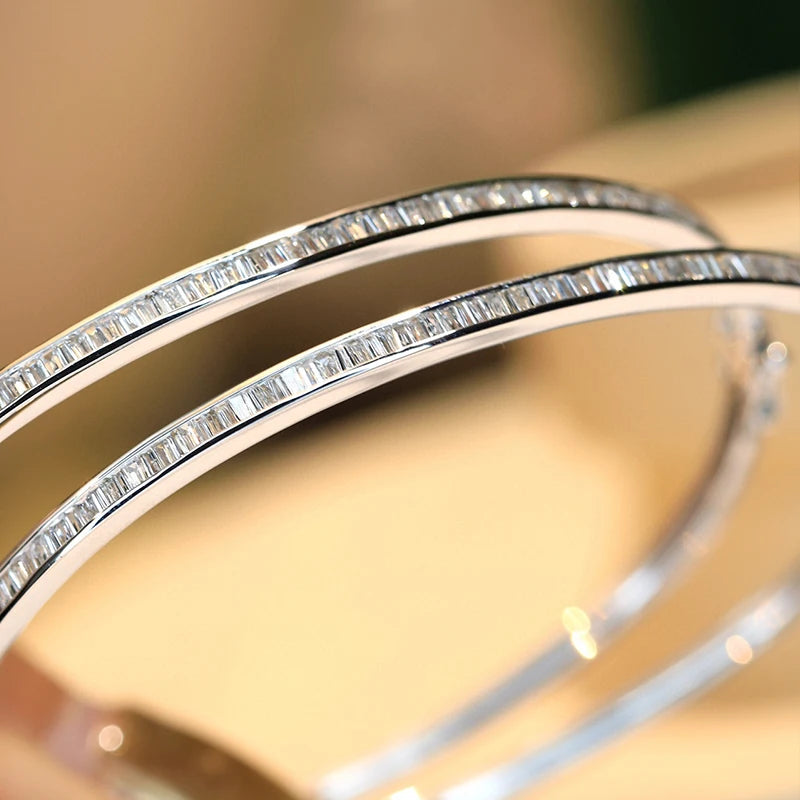 The Aazuo White Gold 18K Gold Real Natural Diamonds Classic Lines Bangle