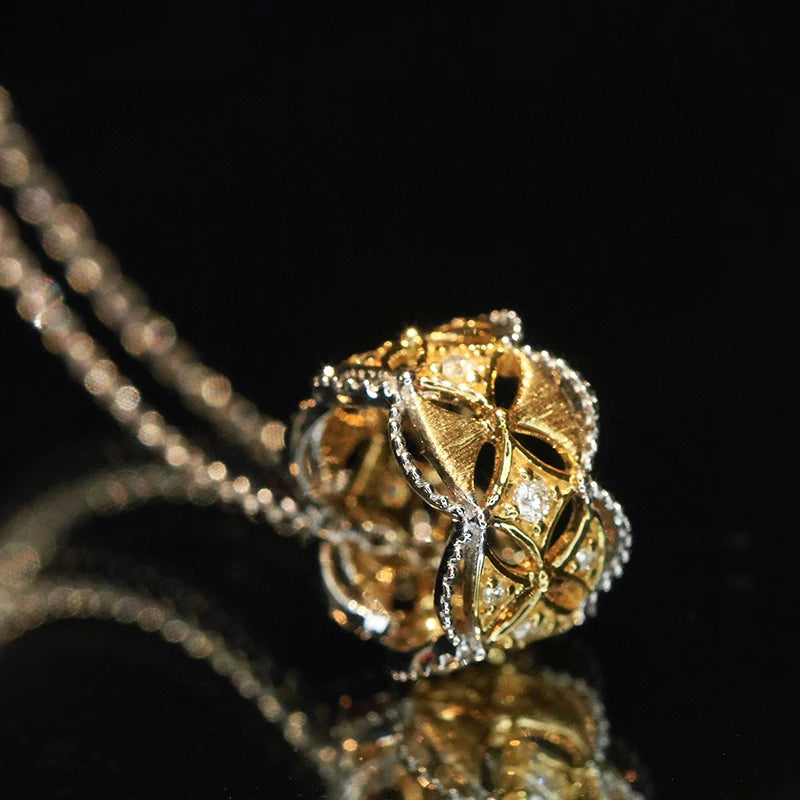 The Aazuo Luxury 18K Yellow Gold Real Diamond Round Lucky Necklace